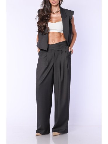 TGH STREET SMART LOW WAIST PLEATED WIDE LEG PANTS