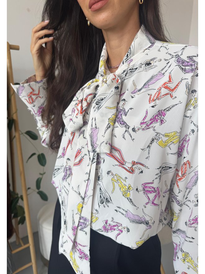 BLOUSE