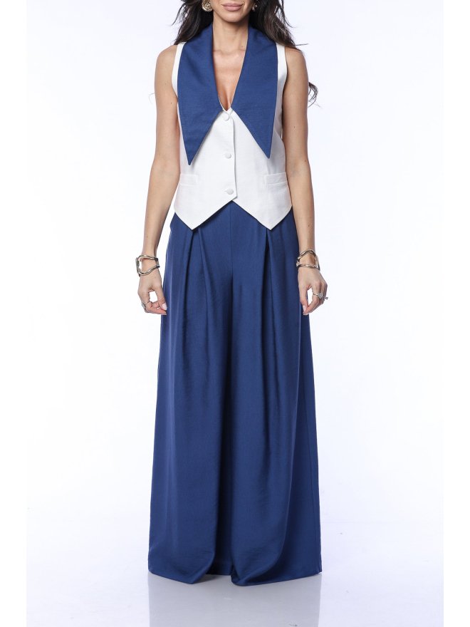 TGH LEISURE POINTED COLLAR VEST