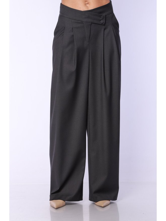 TGH STREET SMART LOW WAIST PLEATED WIDE LEG PANTS