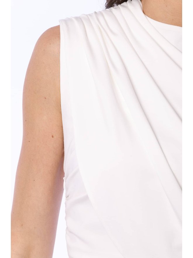 TGH ROCHIE KARA