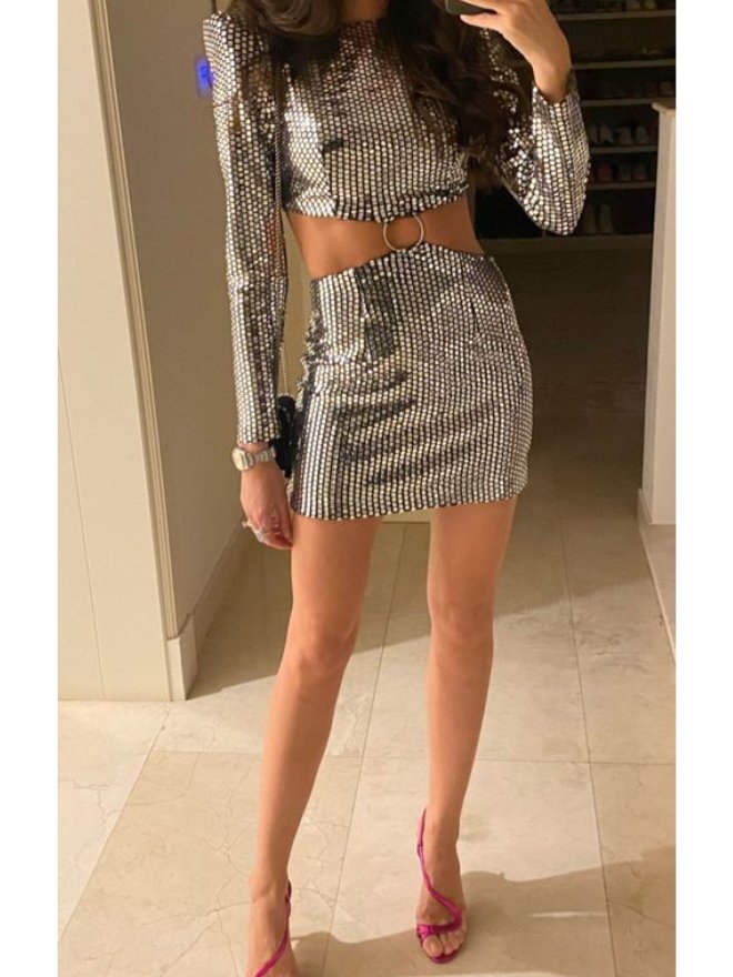 TGH ROCHIE MINI DIVA DIN PAIETE CU DECUPAJE FATA&SPATE SI INEL