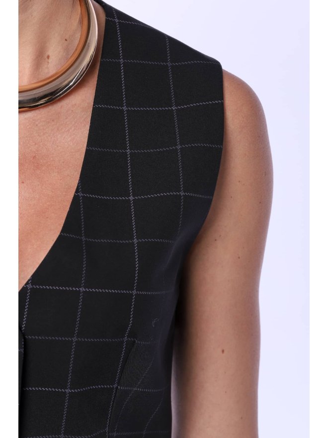 TGH DRAMATIC DEMURE VEST