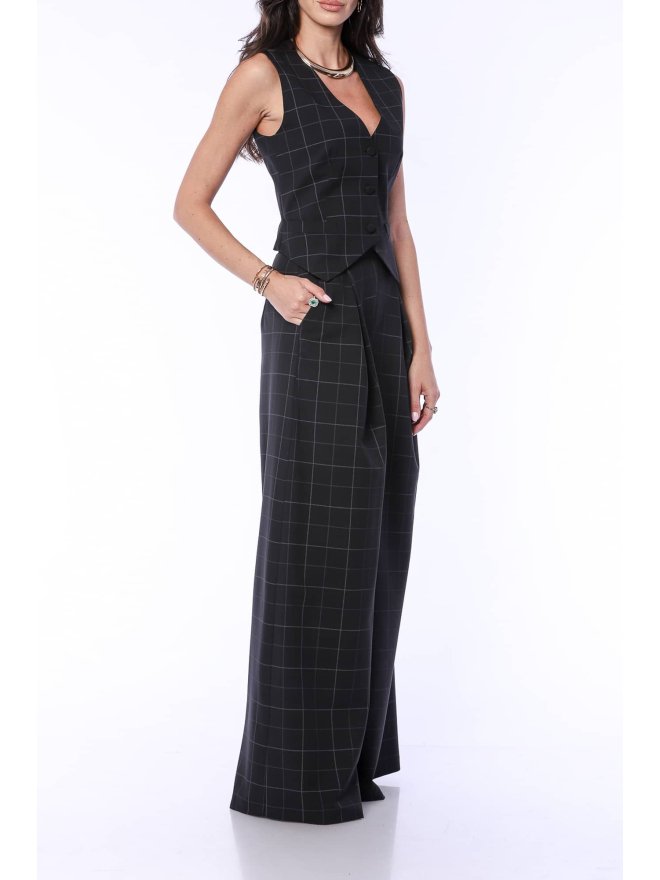 TGH DRAMATIC DEMURE VEST